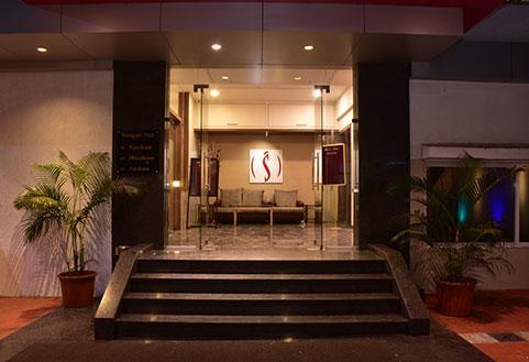 Hotel South Coast Navi Mumbai Bagian luar foto